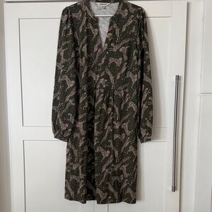 Boden Olive & Leopard Printed Long Sleeve V-Neck Dress